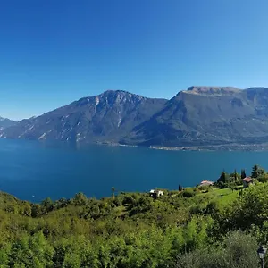 https://villetta-vella-miralago.it-lombardy.com