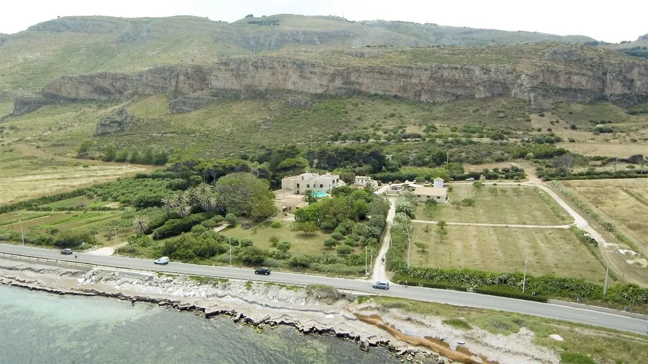 Azienda Agrituristica Tenuta Pizzolungo 埃里切 0*,  意大利