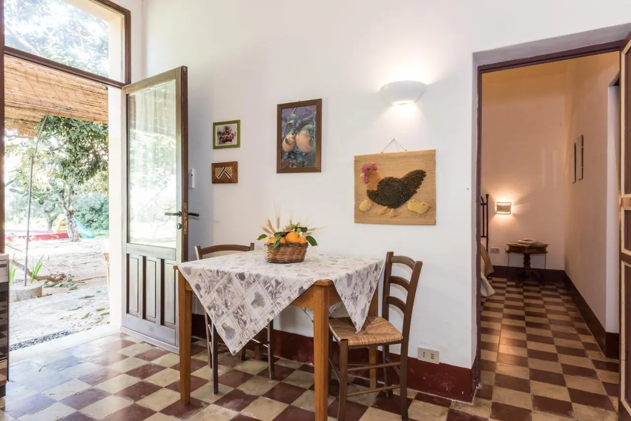农家乐 Azienda Agrituristica Tenuta Pizzolungo 埃里切